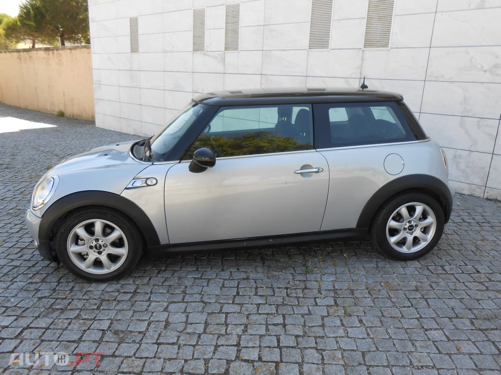 MINI Cooper D - CX AUTOMÁTICA