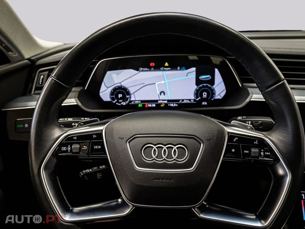 Audi E-Tron I.V.A DEDUTÍVEL 55 ADVANCED 21Z