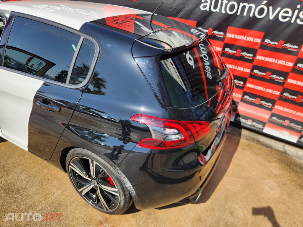 Peugeot 308 1.5 BlueHDi Business Line