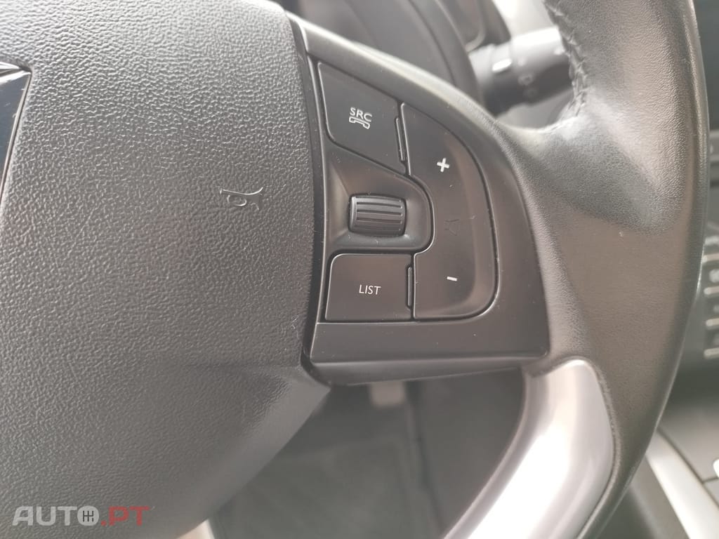 Citroen DS5 2.0 HDi Hybrid4 So Chic CMP6