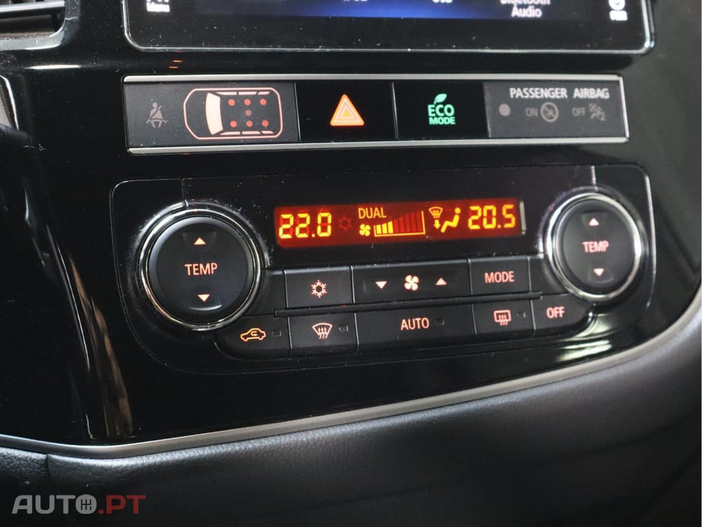 Mitsubishi Outlander 2.4 PHEV Instyle