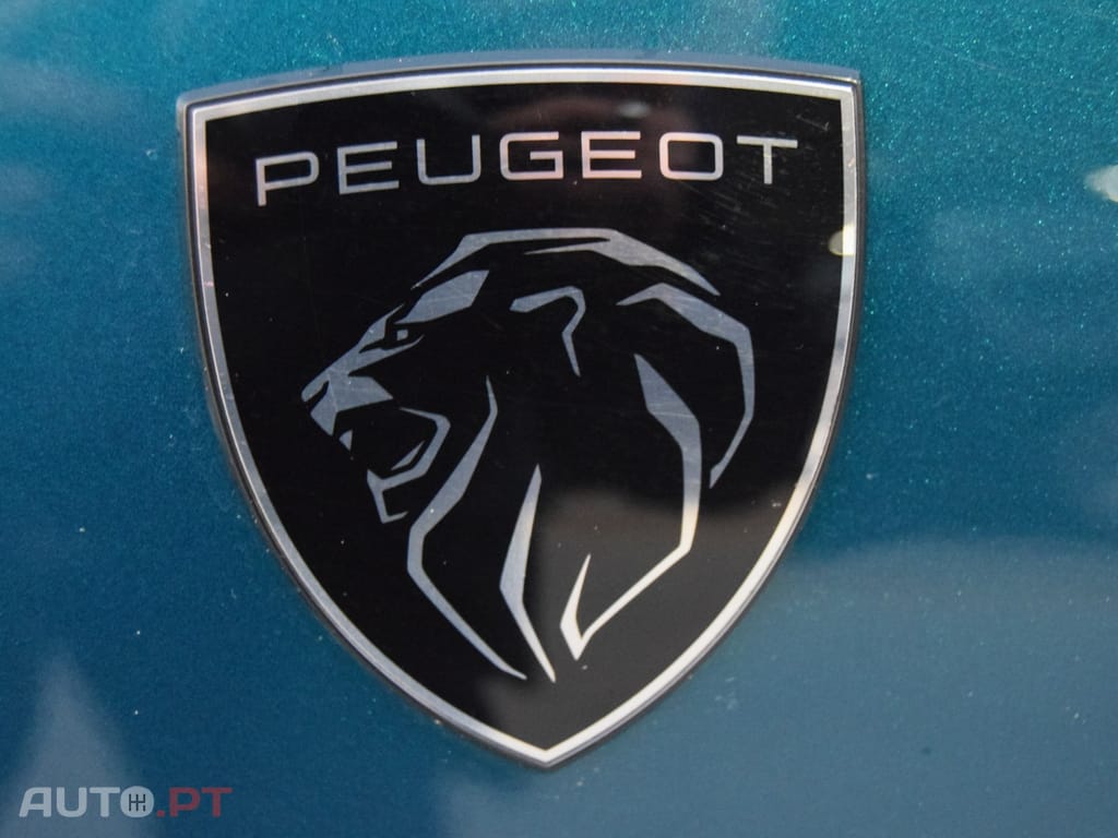 Peugeot 408 1.6 Hybrid GT e-EAT8