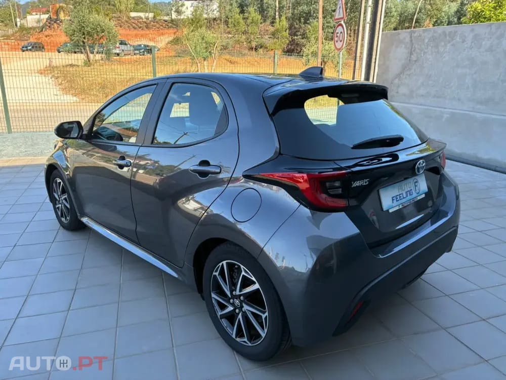 Toyota Yaris 1.5 HSD Exclusive+Pack Luxury