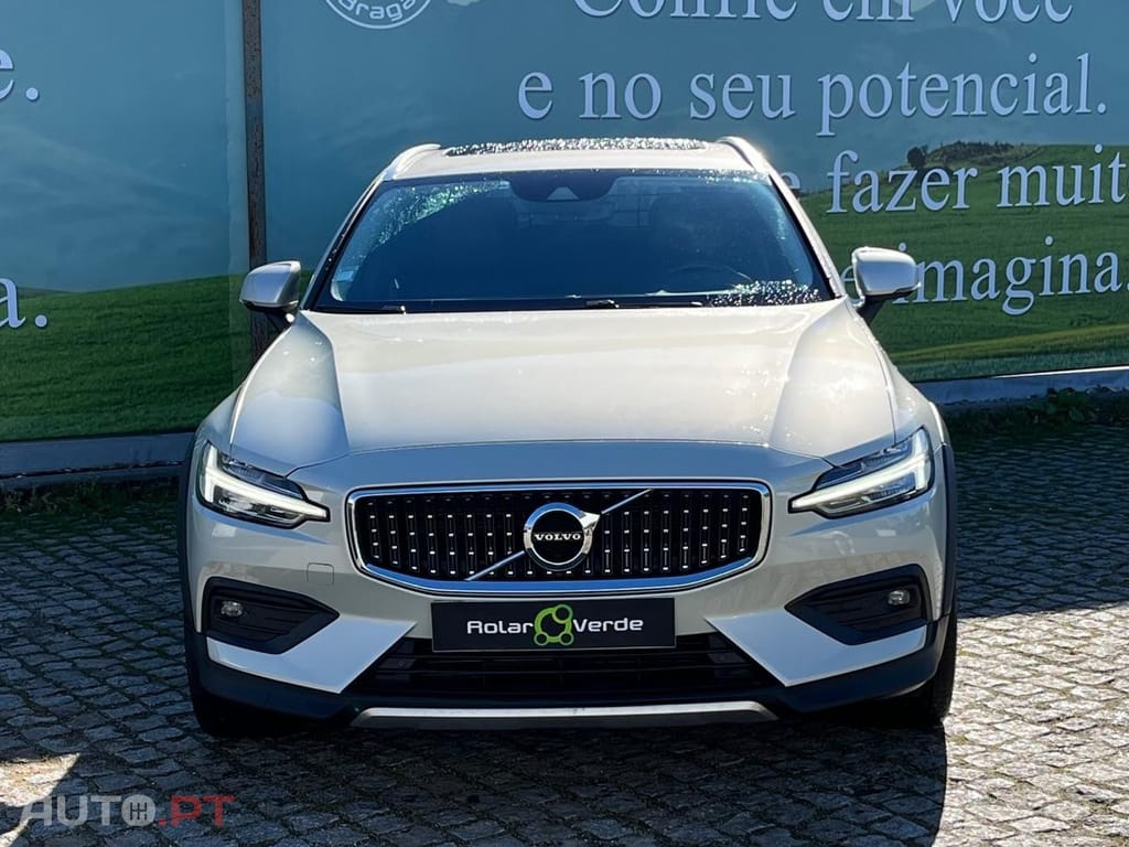 Volvo V60 Cross Country 2.0 B4 Geartronic