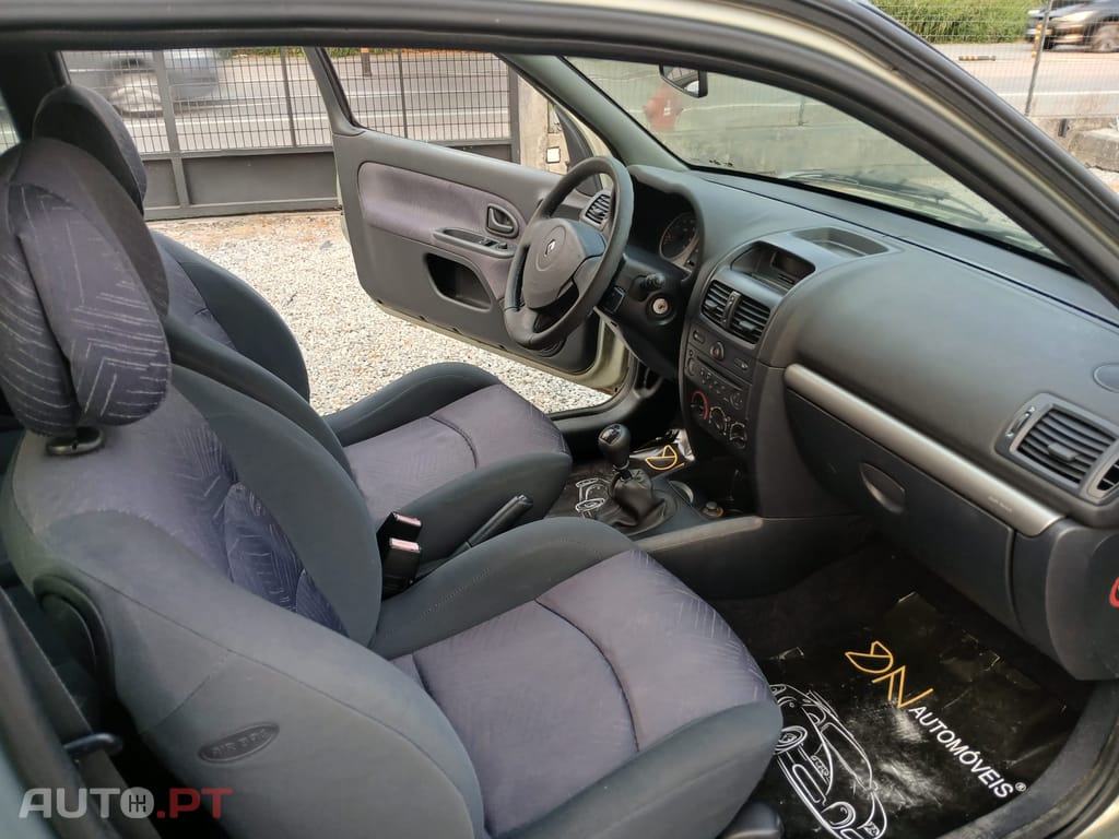 Renault Clio 1.2 16v