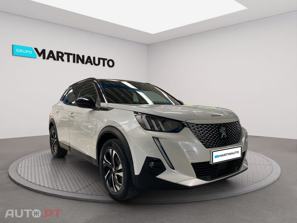 Peugeot E-2008 50 kWh GT