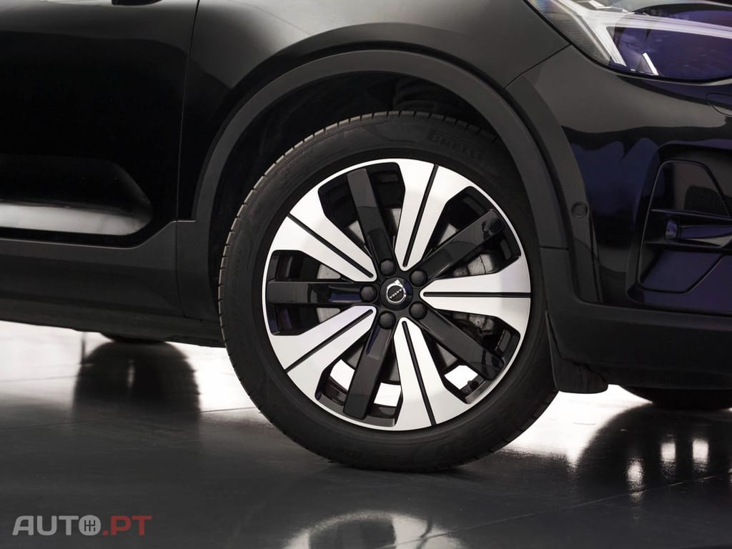 Volvo C40 Recharge Twin First Edition