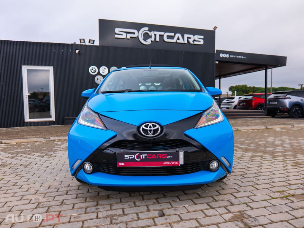Toyota Aygo 1.0 X-Wave