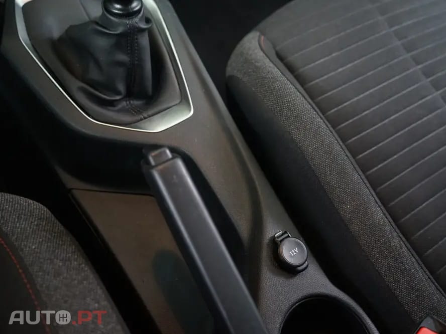 Peugeot 2008 1.2 PureTech Allure