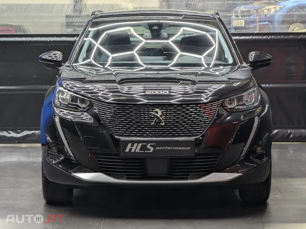 Peugeot 2008 1.5 BlueHDi Allure EAT8