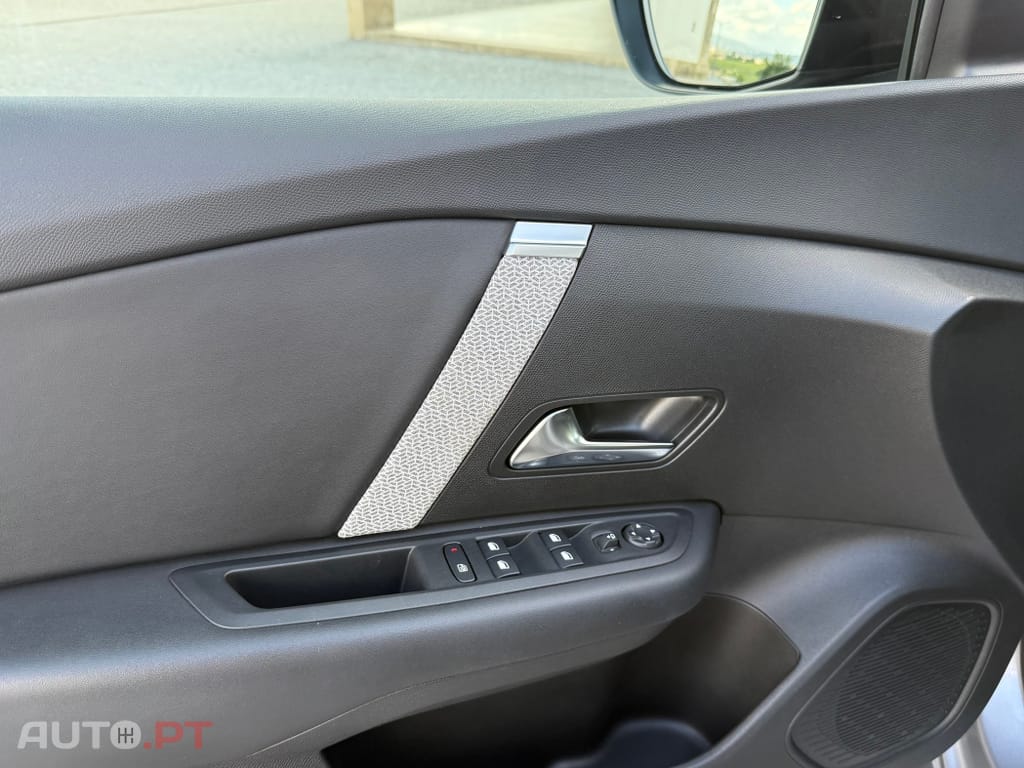 Citroen e-C4 50 kWh Shine