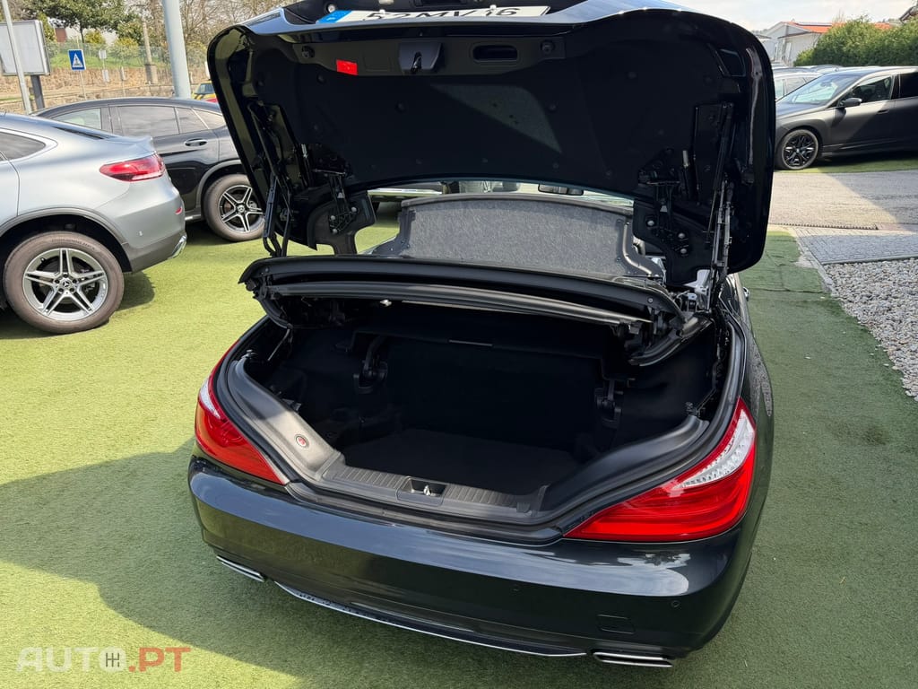 Mercedes-Benz SL 350 Standard