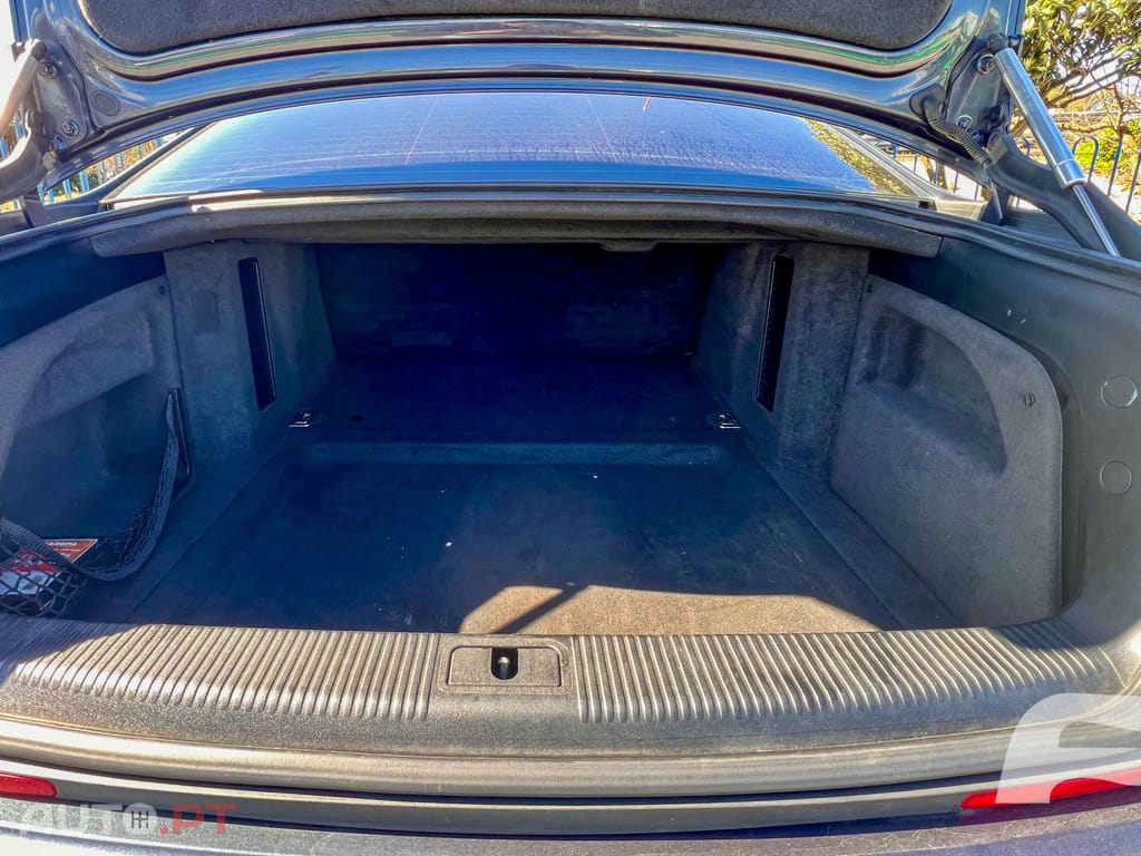Audi A8 4E