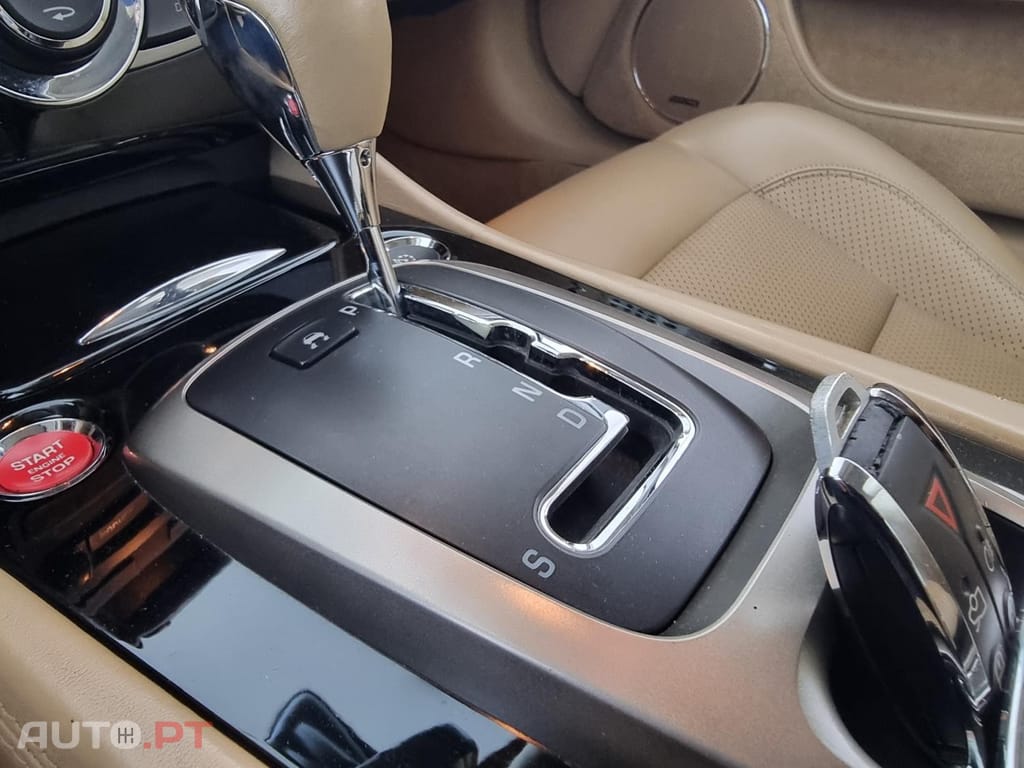 Jaguar XK 4.2 V8