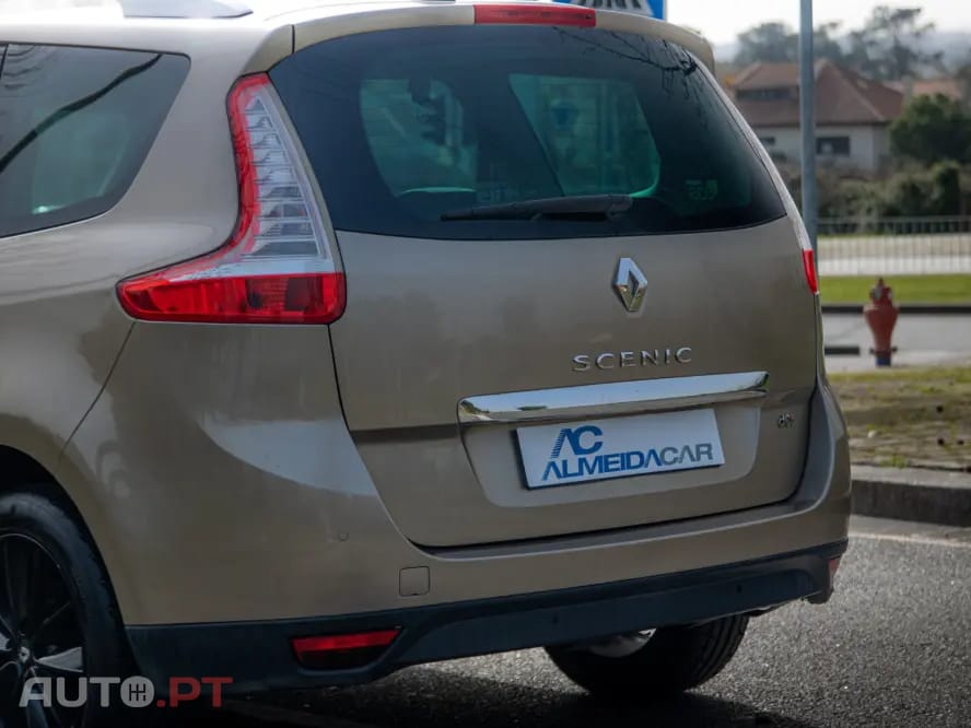 Renault Scénic 1.5 dCi Bose Edition SS