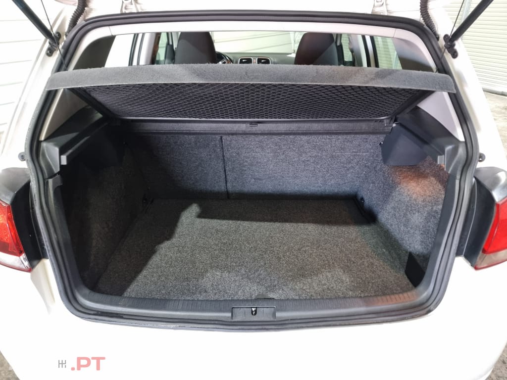 Volkswagen Golf 1.6 TDi Confortline DSG