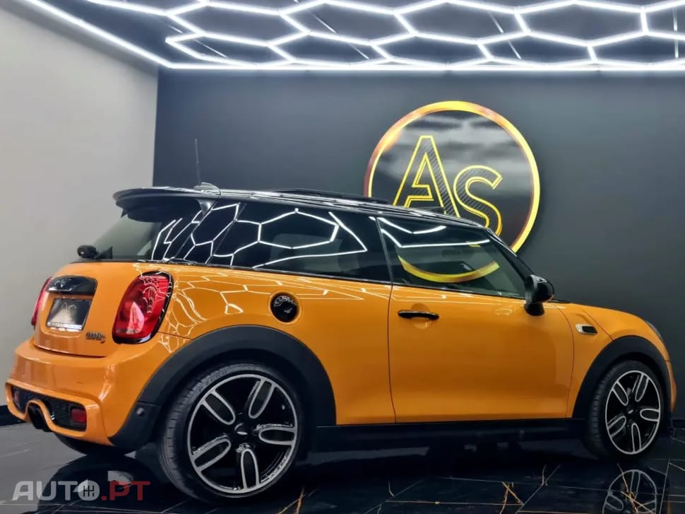 MINI Cooper Cooper S Auto Desportiva