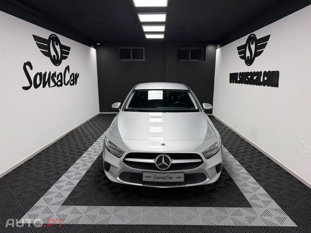 Mercedes-Benz A 180 d Business Solutions Frota Aut.