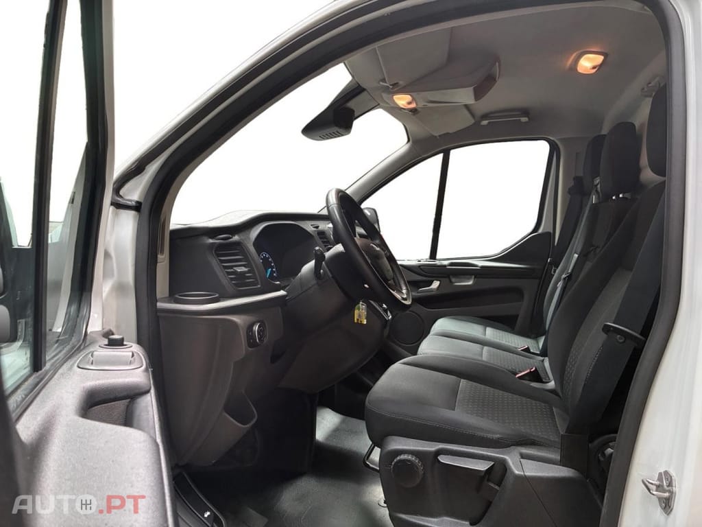 Ford Transit Custom 300 L2 2.0 EcoBlue Trend H1 Aut.