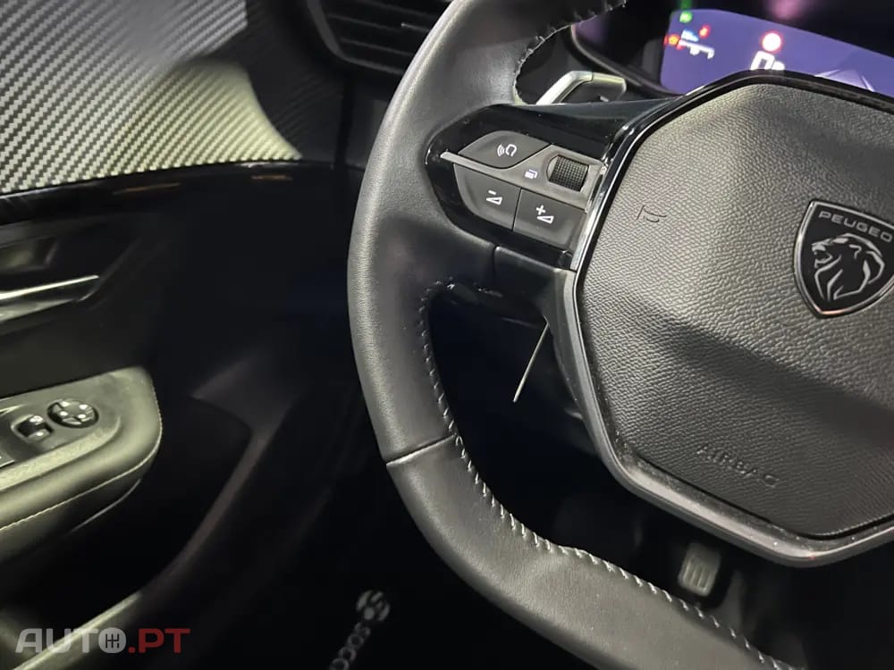 Peugeot 208 1.2 Hybrid Allure e-DCS6