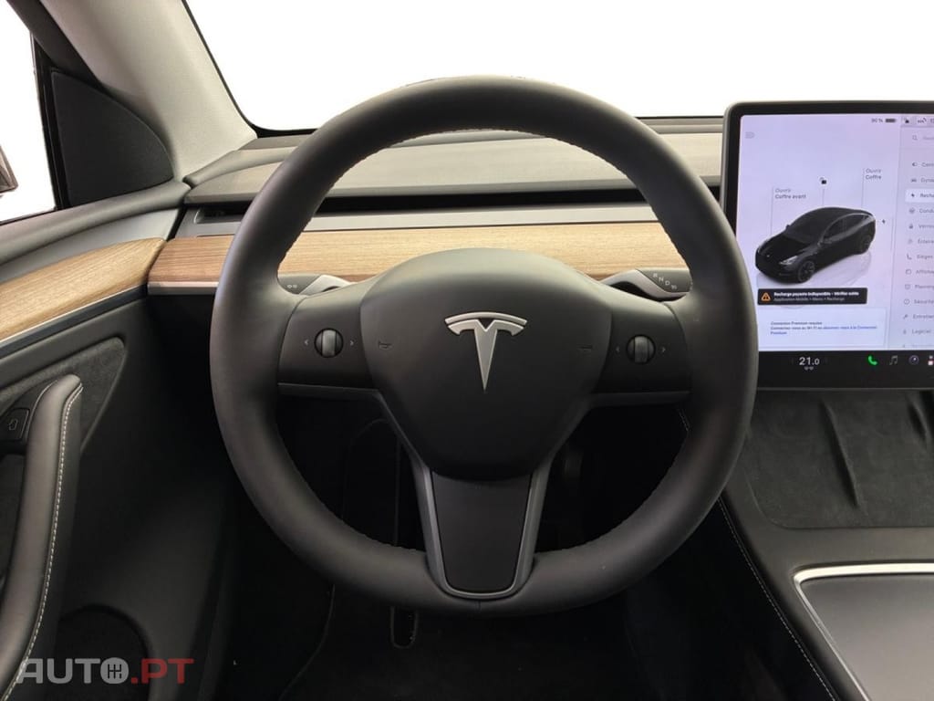 Tesla Model Y Standard RWD