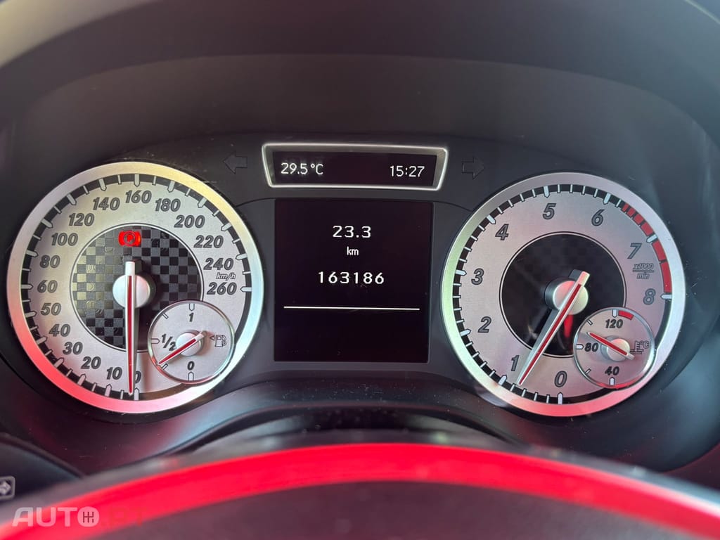 Mercedes-Benz A 180 BlueEfficiency Amg Line