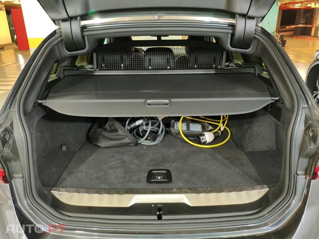 BMW 320 e Corporate Edition Auto