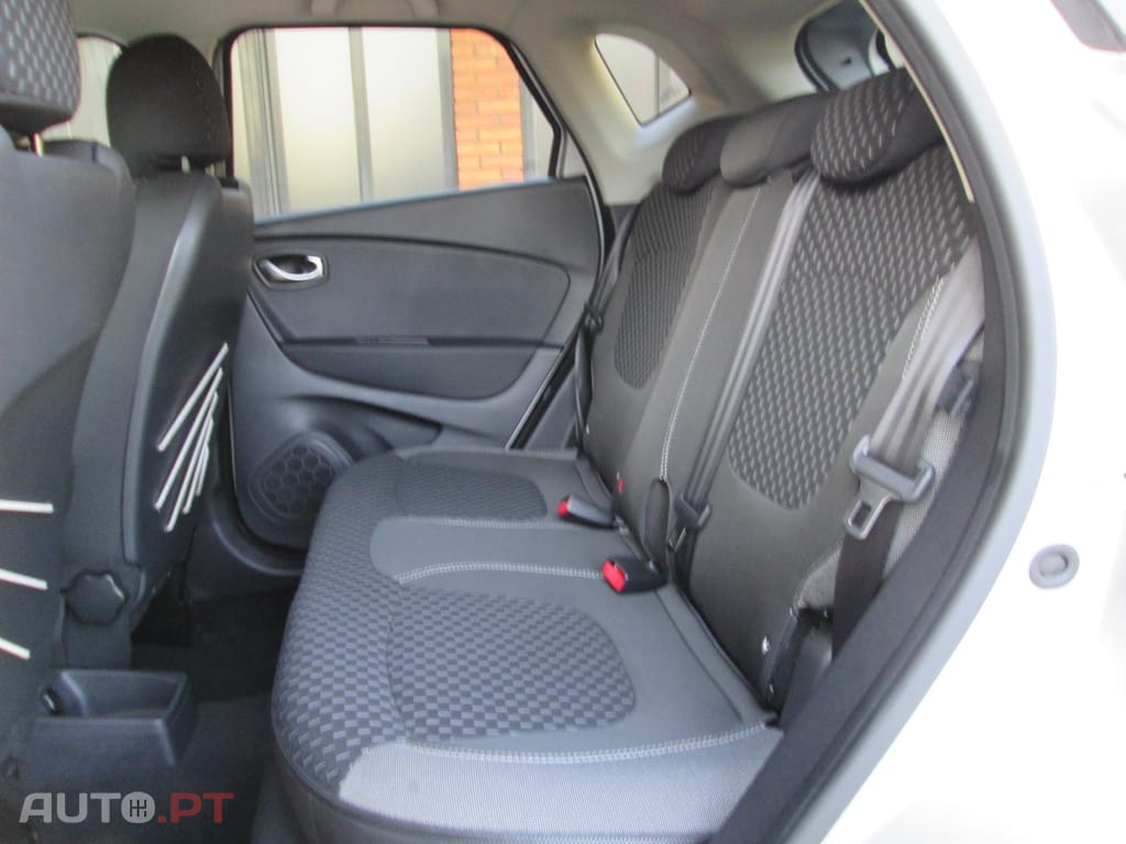 Renault Captur 0.9 TCE EXCLUSIVE