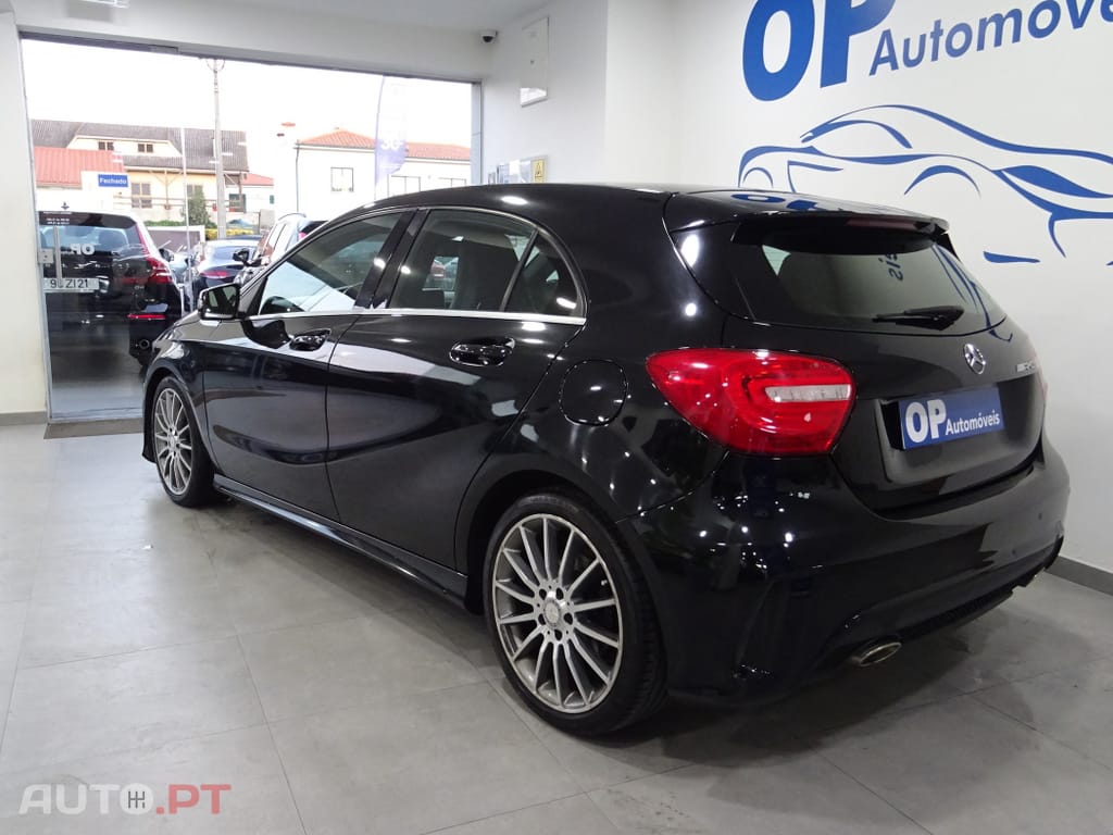Mercedes-Benz A 180 Outro