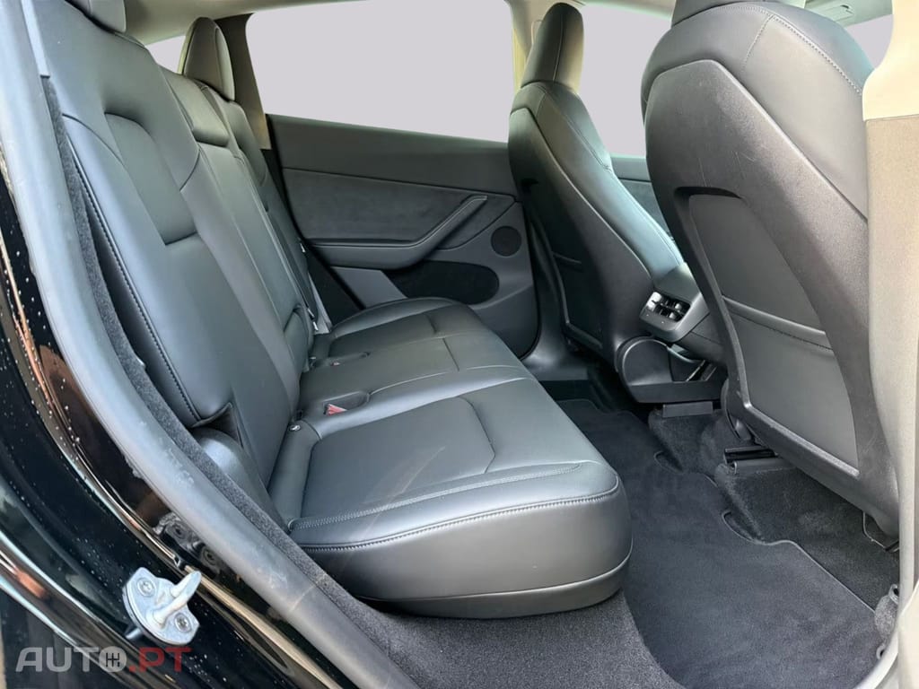 Tesla Model Y Performance AWD 75 kWh 93% I.V.A DEDUTIVEL 