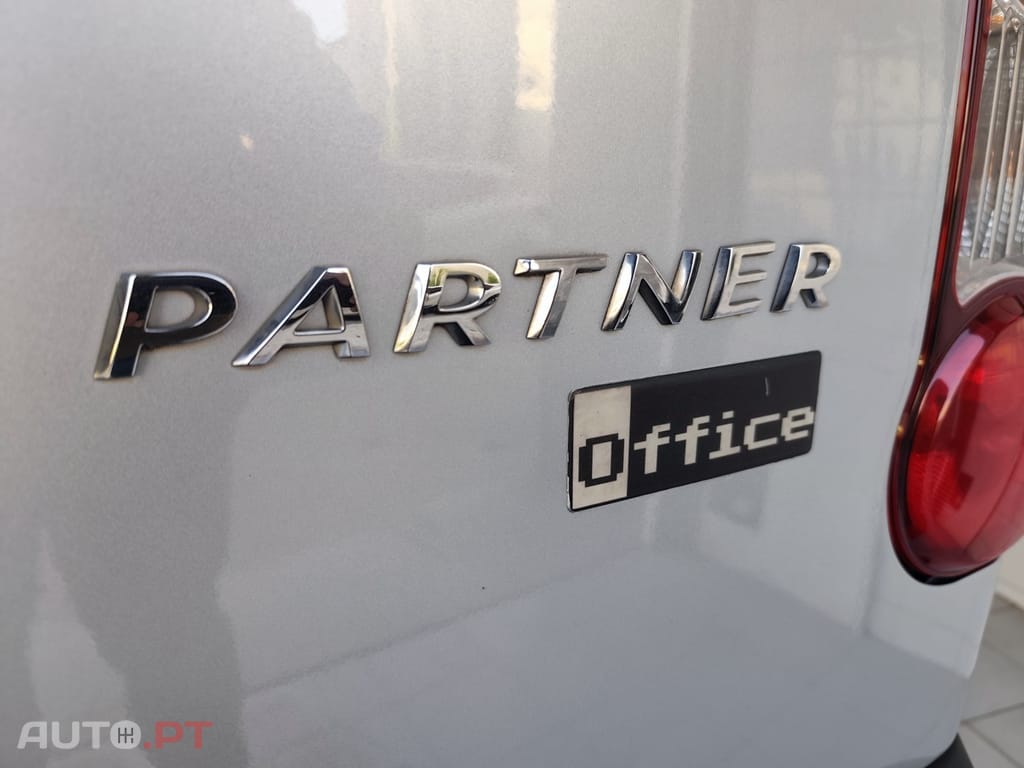 Peugeot Partner 1.6 BlueHDi L1 SE Office