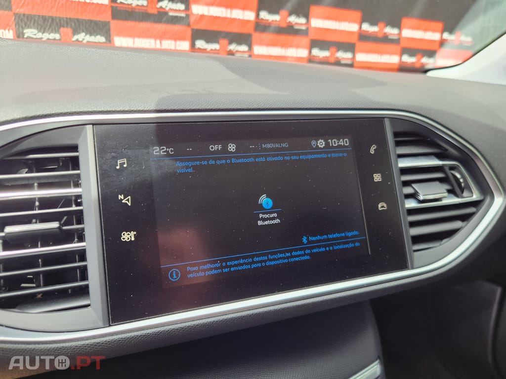 Peugeot 308 1.5 BlueHDi Business Line