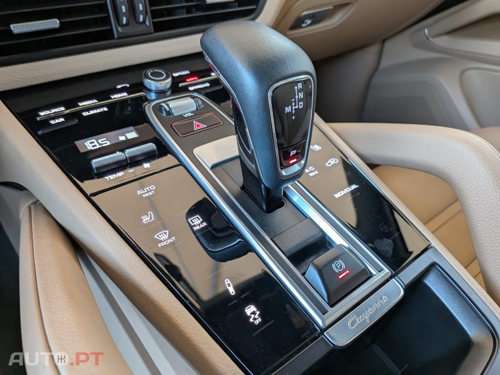 Porsche Cayenne E-Hybrid Tiptronic S