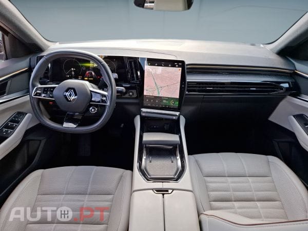 Renault Espace 1.2 E-Tech full hybrid 200cv iconic