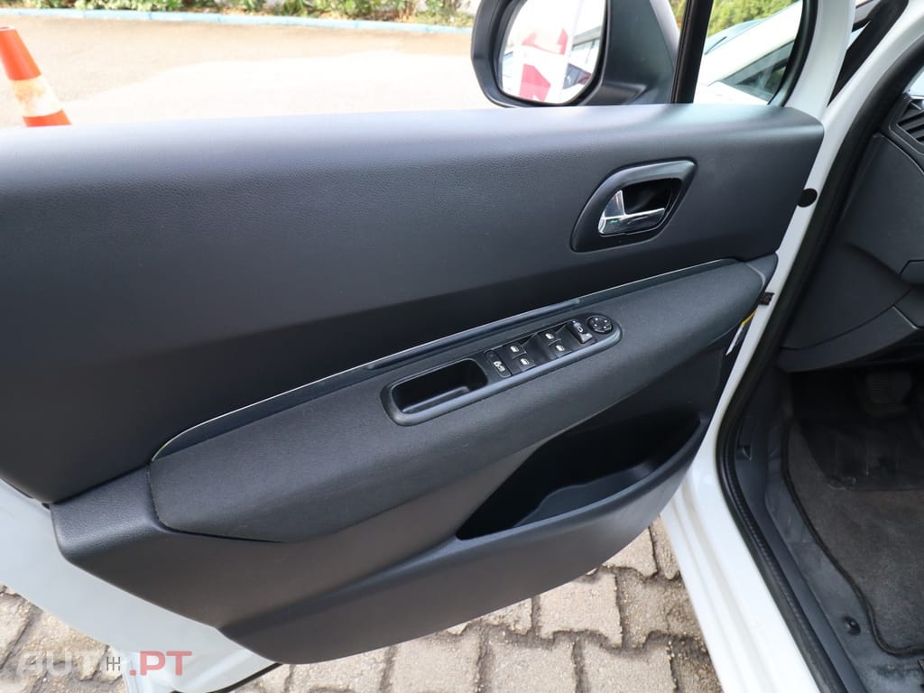 Peugeot 5008 1.6 E-HDi 7L SE Style 2-Tronic
