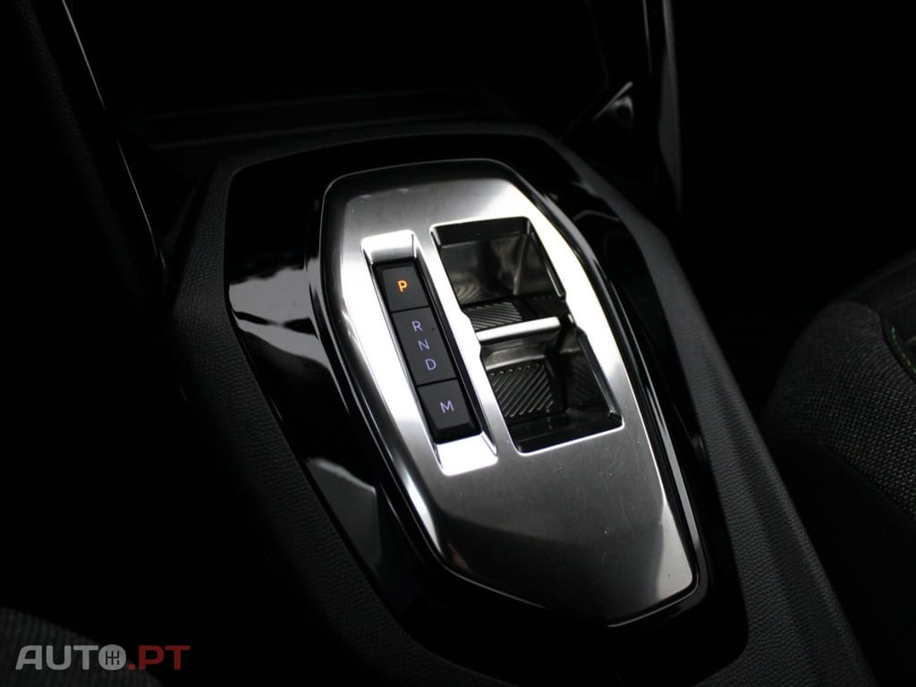 Peugeot 2008 1.5 BHDI ACTIVE I.V.A DEDUTIVEL