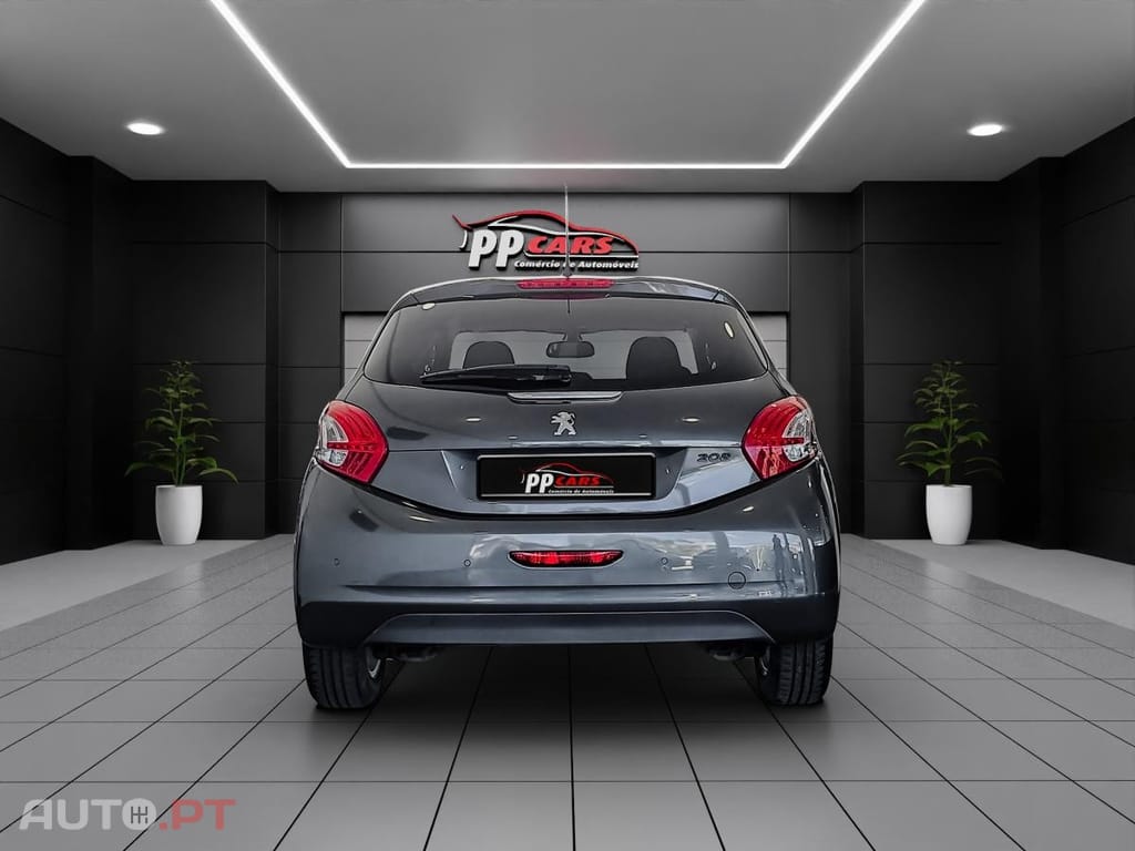 Peugeot 208 1.2 VTi Allure