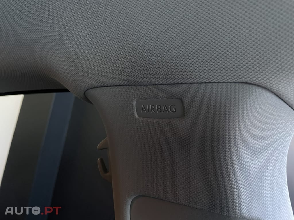 Volkswagen T-Cross 1.0 TSI Urban DSG