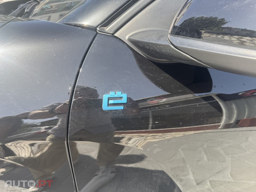 Citroën e-C4 50 kWh E-Series Collection — fotografia 10