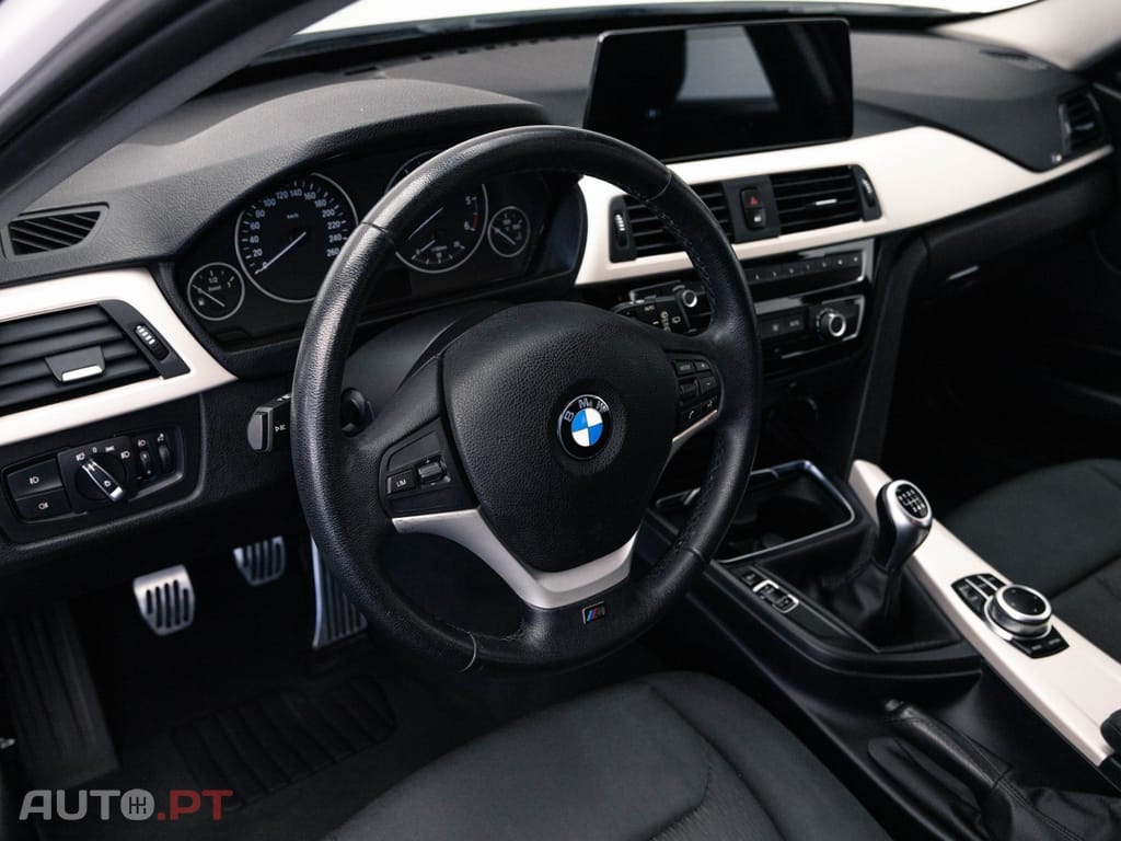 BMW 318 d Touring