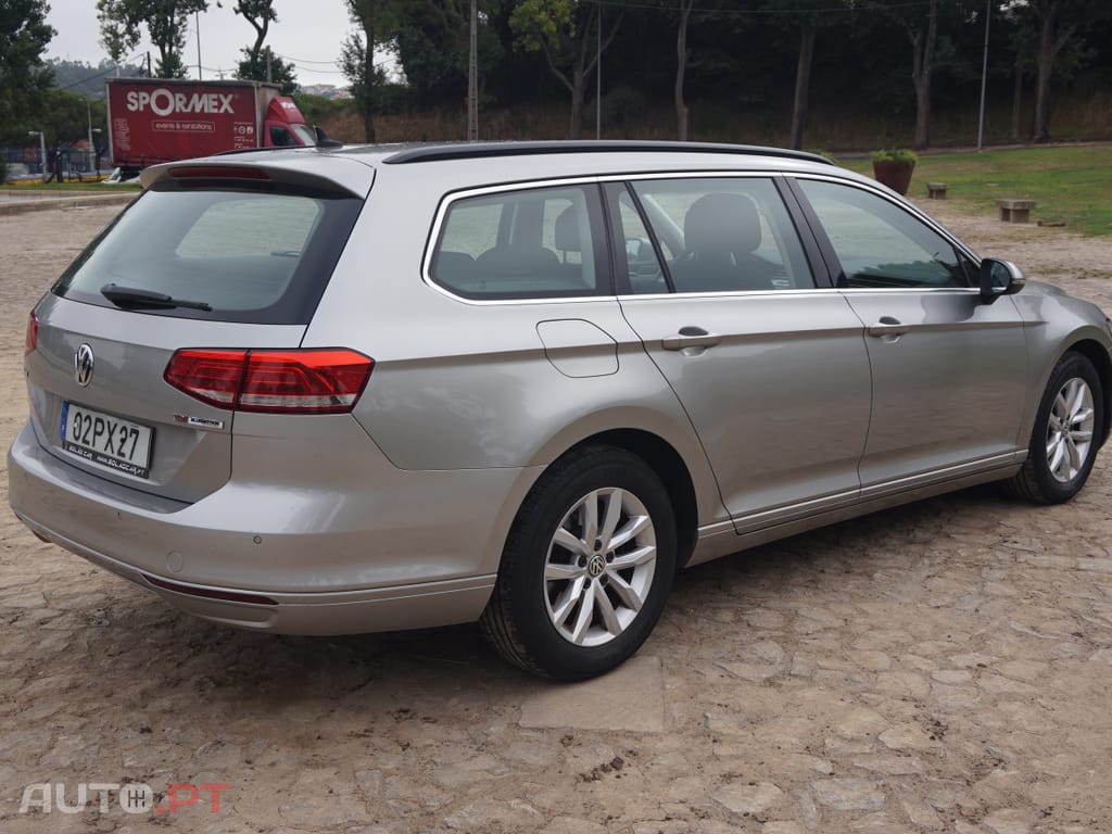 Volkswagen Passat Variant Confortline 1.6 TDI