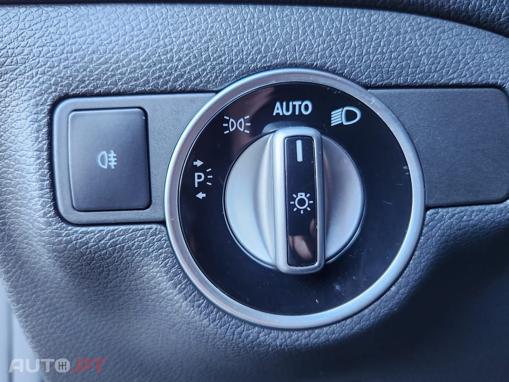 Mercedes-Benz CLA 200 d Shooting Brake Urban Aut.