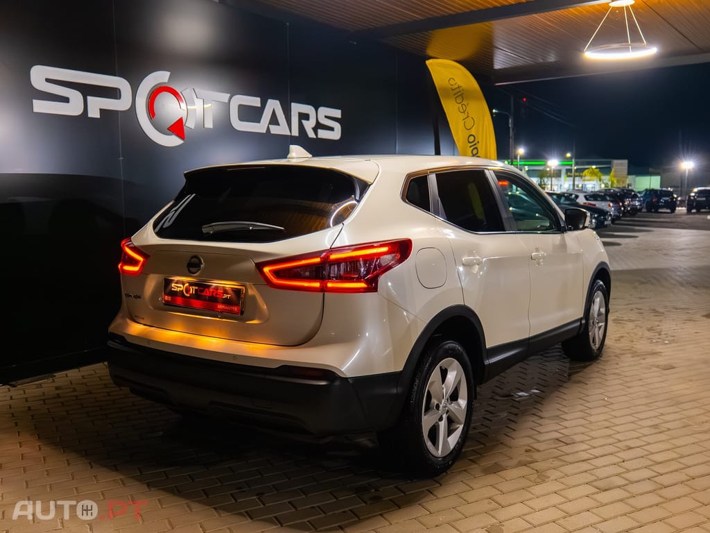 Nissan Qashqai 1.5 dCi N-Connecta