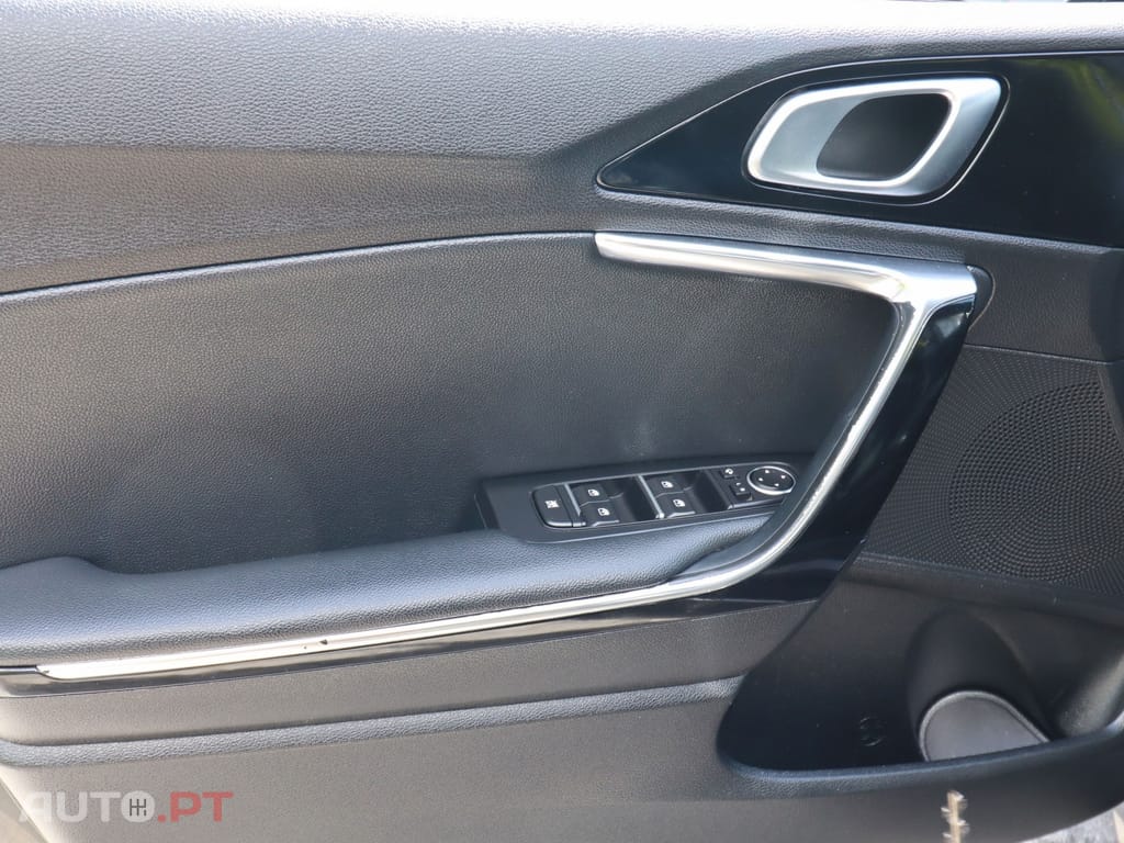 Kia Proceed 1.6 CRDi GT Line+SRF 7DCT