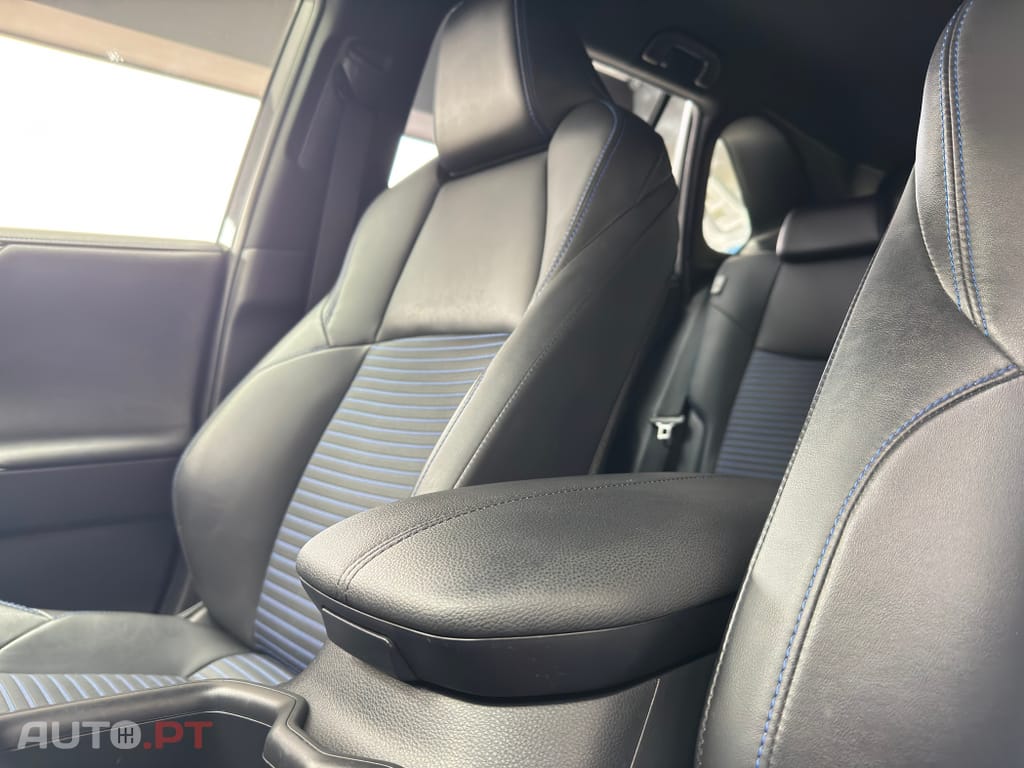 Toyota RAV4 HDF Square Collection