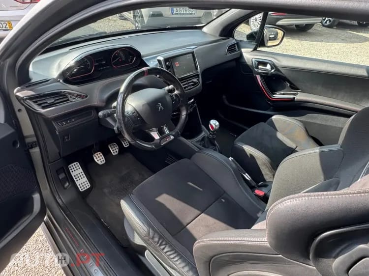 Peugeot 208 1.6 e-THP GTi by Sport