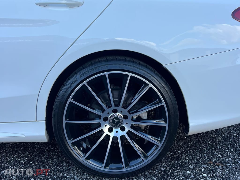 Mercedes-Benz C 200 AMG LINE