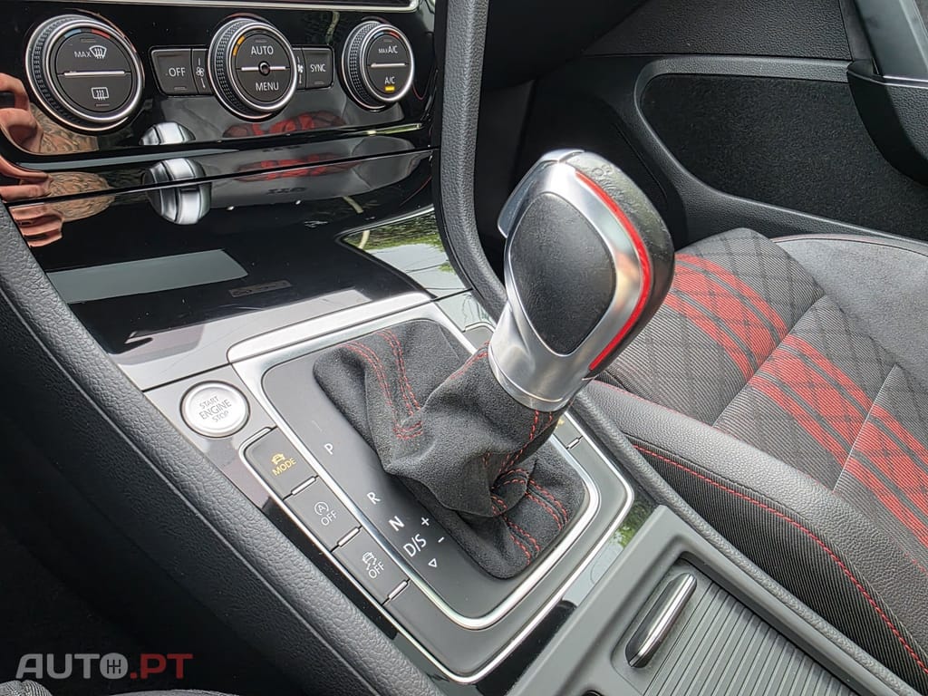 Volkswagen Golf 2.0 TSI GTi TCR DSG