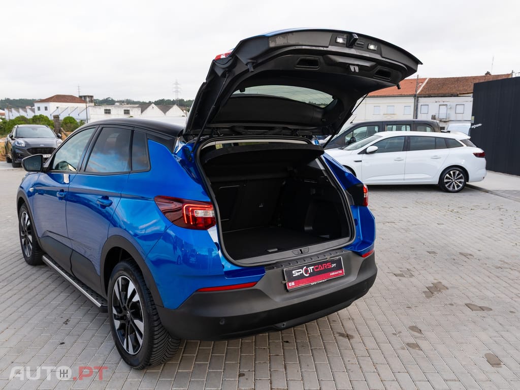 Opel Grandland (X) 1.2 T Innovation AT