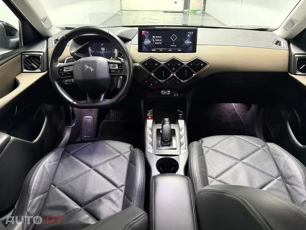 DS DS3 PureTech 130 Aut. PERFORMANCE LINE